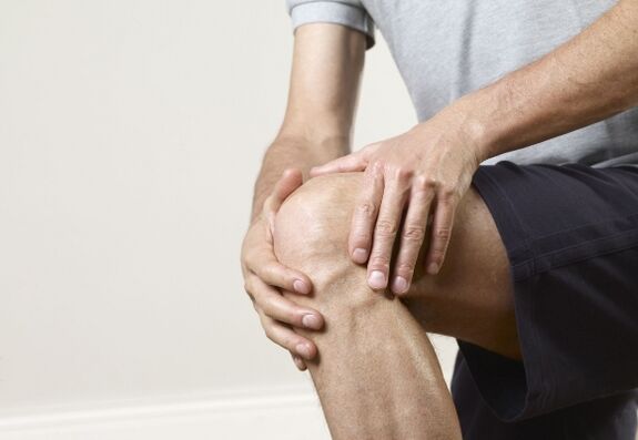 La artrosis, enfermedad degenerativa-distrófica, se manifiesta como dolor en las articulaciones. 
